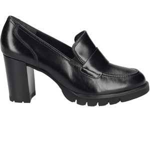 Black leather Pumps. US sizes. Brand New in Box